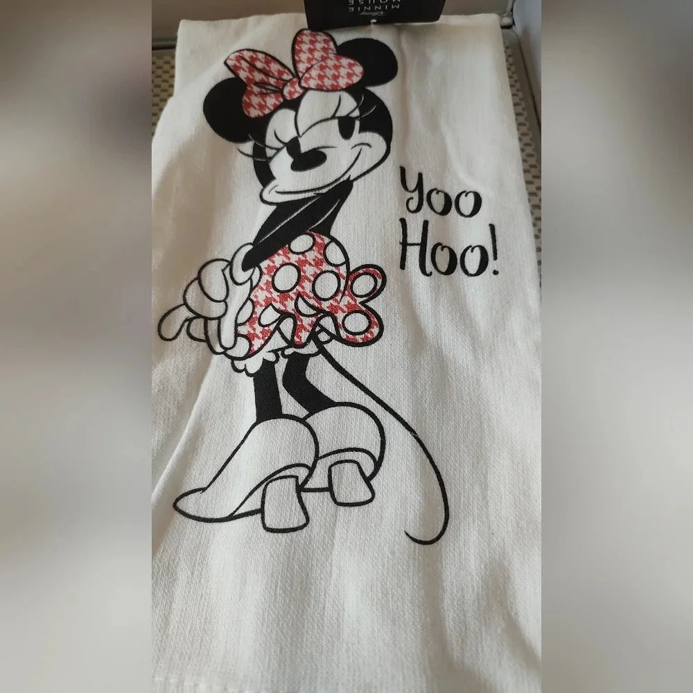 4 pack Disney Minnie Mouse Kitchen Towels 